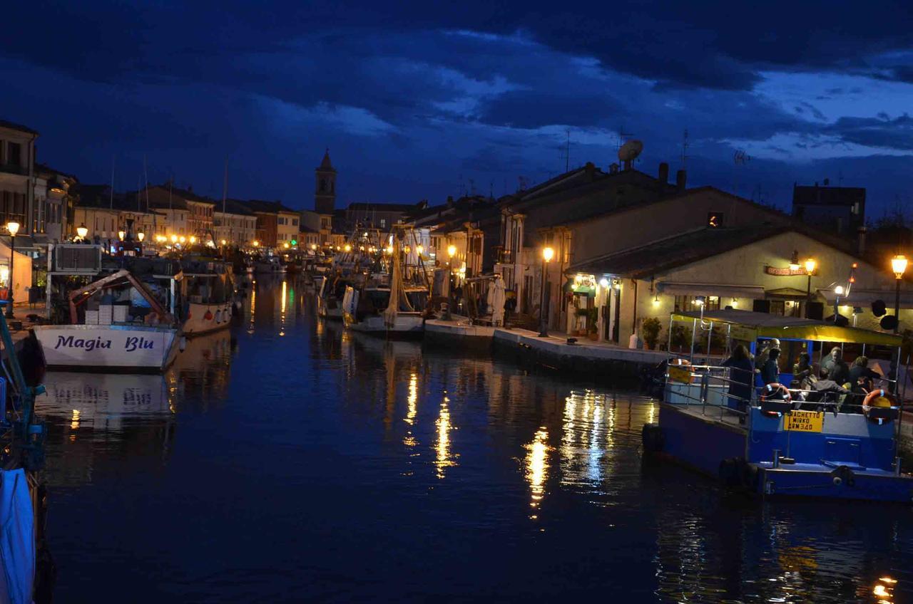Hotel Devon Rooms&Breakfast Cesenatico Buitenkant foto